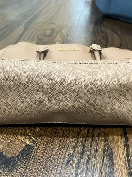 Michael Kors Beige Leather Satchel with Gold Hardware - Picture 6 of 7